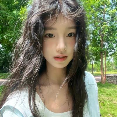花吃了那女孩海报